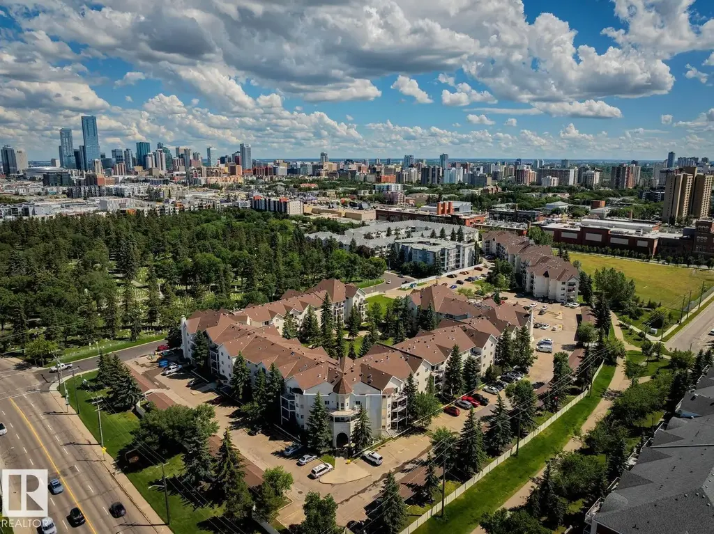 #239 10636 120 St Nw, Edmonton
